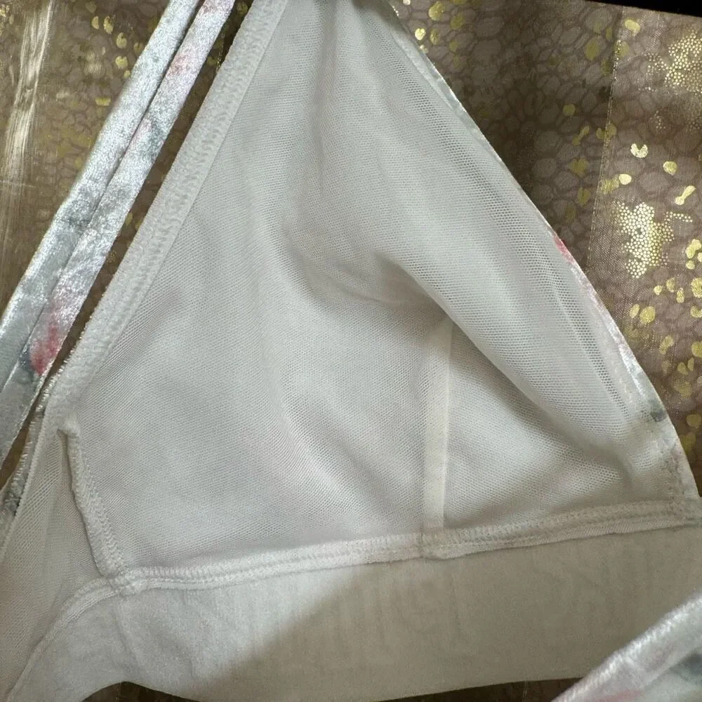 PINK Victorias Secret White Floral Velvet Triangle Strappy Bralette Small‎ NWT